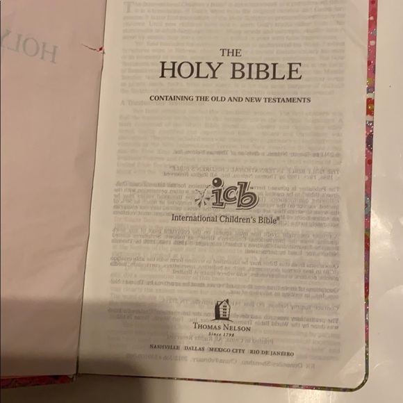 Children’s Bible - Picture 2 of 12